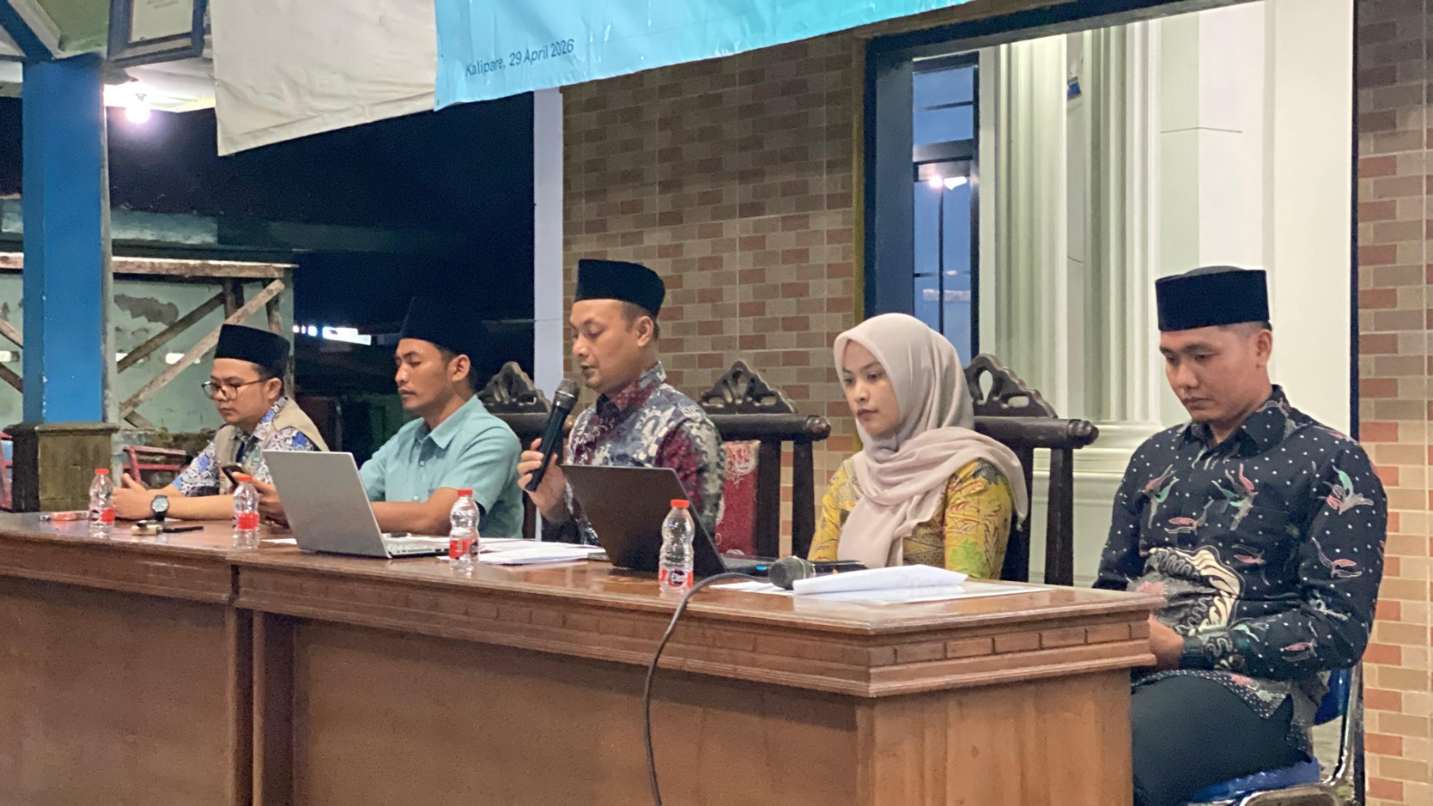 Gerai Belum Rampung, Empat Koperasi Desa Merah Putih di Kalipare Tetap Gelar RAT