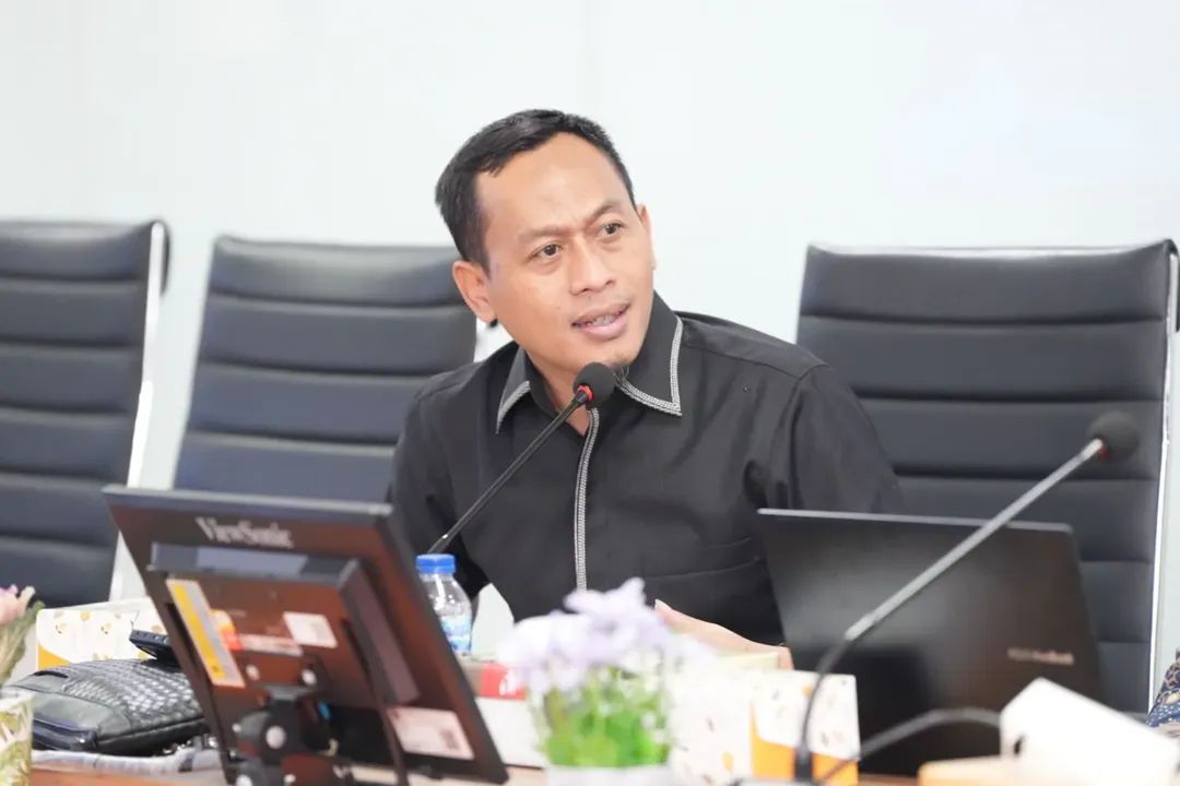 Gus Hayid Dorong NU Aktif Hadapi Transformasi Sosial dan Geopolitik, Muktamar ke-35 Diminta Tak Sekadar Pilih Ketua Umum Gus Hayid Dorong NU Aktif Hadapi Transformasi Sosial dan Geopolitik, Muktamar ke-35 Diminta Tak Sekadar Pilih Ketua Umum