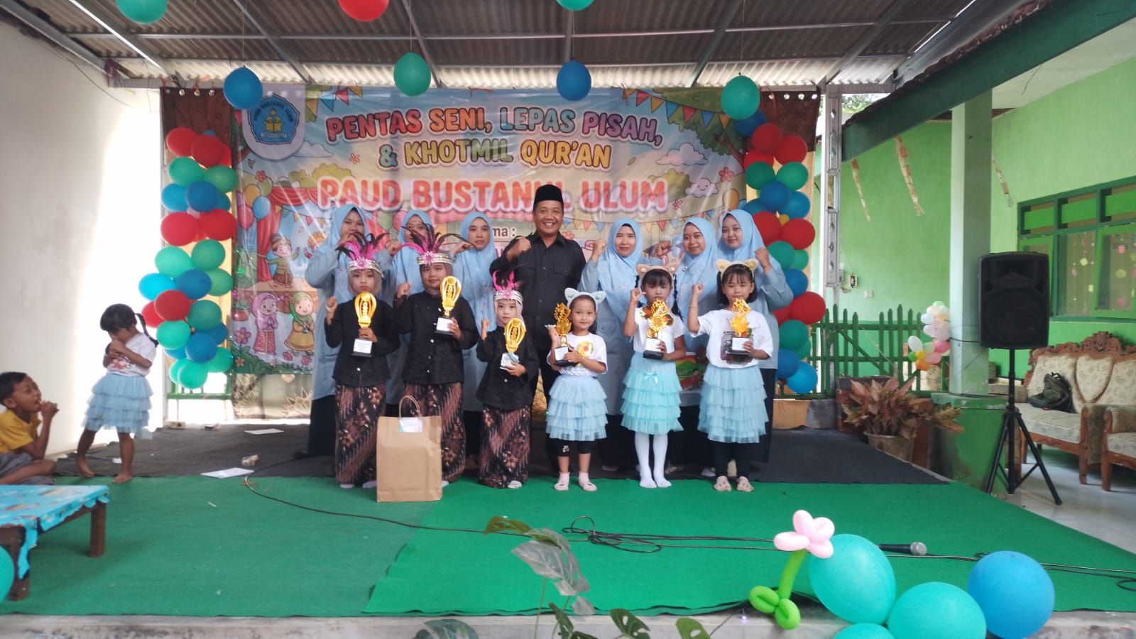 Camat Sukorambi Hadiri Khotmil Qur’an dan Pelepasan Siswa YPI Bustanul Ulum, Sampaikan Pesan Keteladanan Orang Tua Camat Sukorambi Hadiri Khotmil Qur’an dan Pelepasan Siswa YPI Bustanul Ulum, Sampaikan Pesan Keteladanan Orang Tua